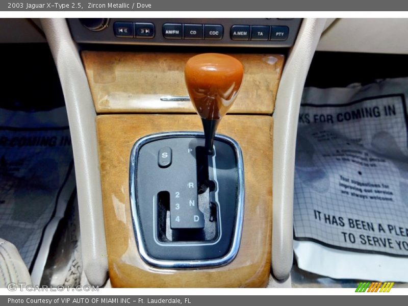 Zircon Metallic / Dove 2003 Jaguar X-Type 2.5