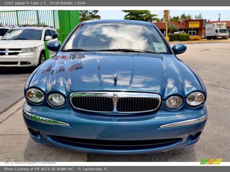 Zircon Metallic / Dove 2003 Jaguar X-Type 2.5