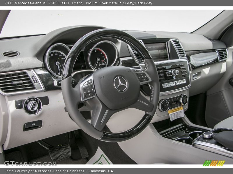 Iridium Silver Metallic / Grey/Dark Grey 2015 Mercedes-Benz ML 250 BlueTEC 4Matic