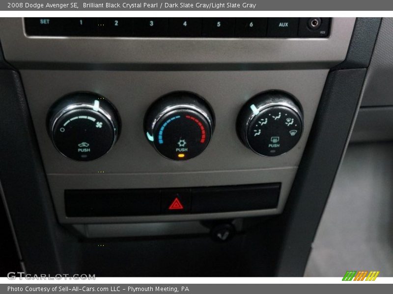 Brilliant Black Crystal Pearl / Dark Slate Gray/Light Slate Gray 2008 Dodge Avenger SE