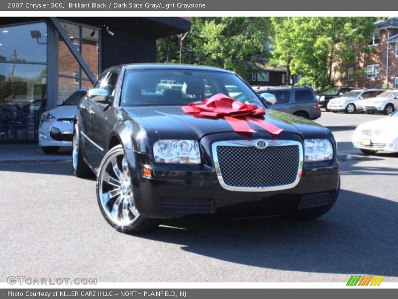 Brilliant Black / Dark Slate Gray/Light Graystone 2007 Chrysler 300