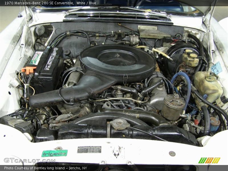 White / Blue 1970 Mercedes-Benz 280 SE Convertible