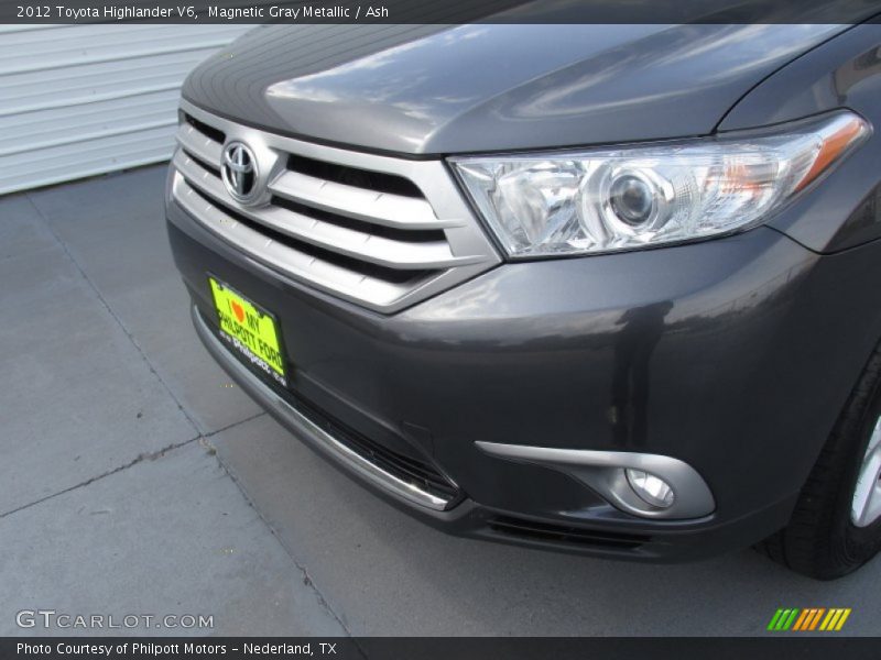 Magnetic Gray Metallic / Ash 2012 Toyota Highlander V6