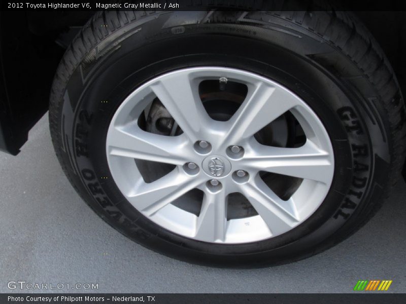 Magnetic Gray Metallic / Ash 2012 Toyota Highlander V6