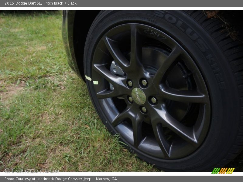 Pitch Black / Black 2015 Dodge Dart SE