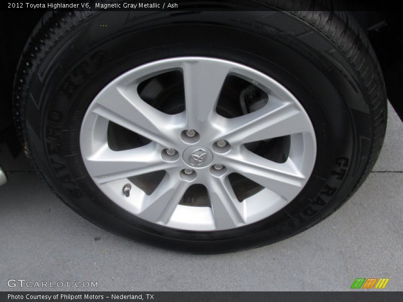 Magnetic Gray Metallic / Ash 2012 Toyota Highlander V6