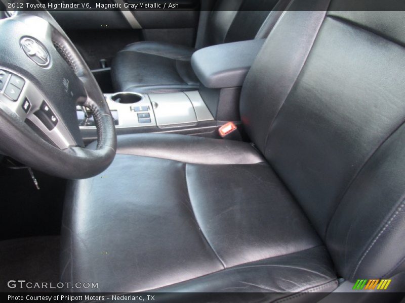 Magnetic Gray Metallic / Ash 2012 Toyota Highlander V6