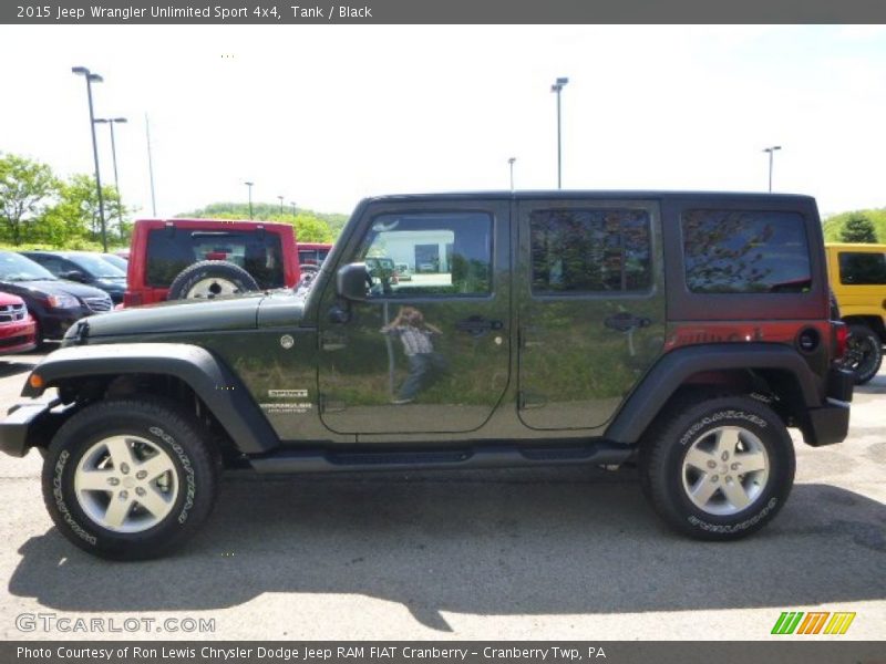 Tank / Black 2015 Jeep Wrangler Unlimited Sport 4x4