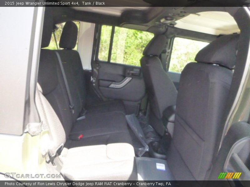 Tank / Black 2015 Jeep Wrangler Unlimited Sport 4x4