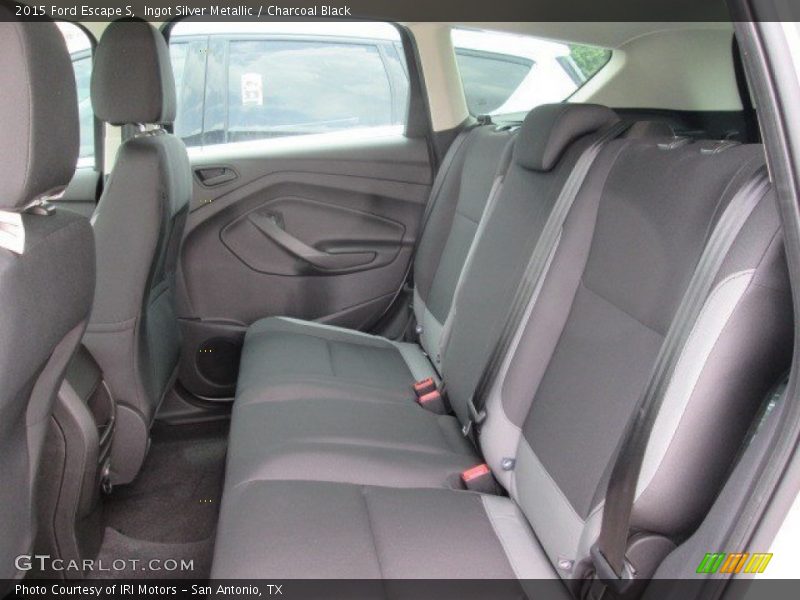 Ingot Silver Metallic / Charcoal Black 2015 Ford Escape S
