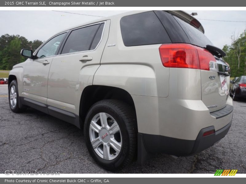 Champagne Silver Metallic / Jet Black 2015 GMC Terrain SLE