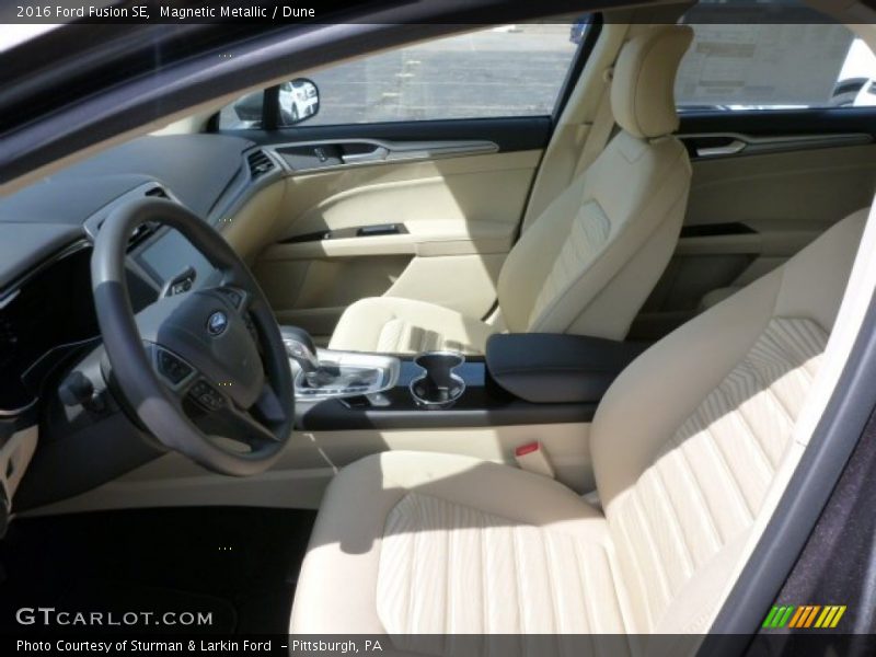 Magnetic Metallic / Dune 2016 Ford Fusion SE