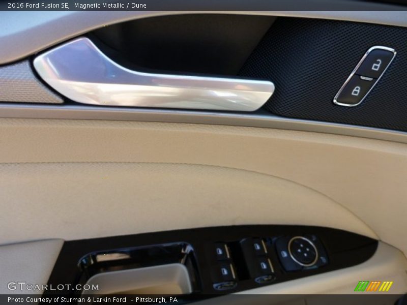Magnetic Metallic / Dune 2016 Ford Fusion SE