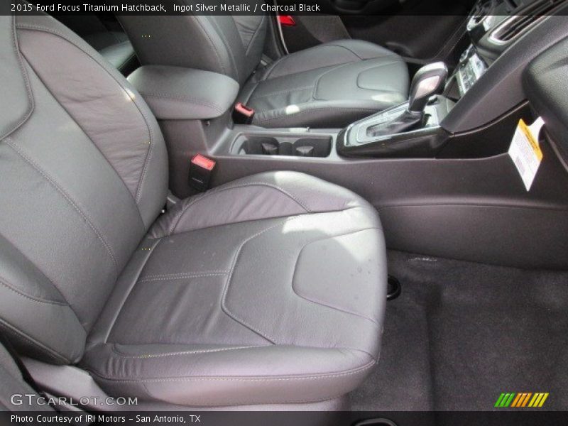 Ingot Silver Metallic / Charcoal Black 2015 Ford Focus Titanium Hatchback
