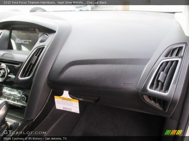 Ingot Silver Metallic / Charcoal Black 2015 Ford Focus Titanium Hatchback