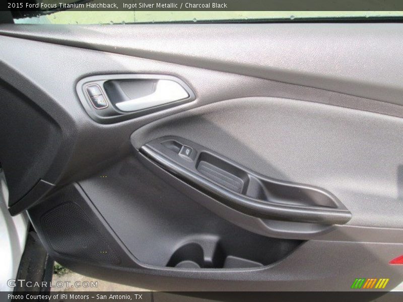 Ingot Silver Metallic / Charcoal Black 2015 Ford Focus Titanium Hatchback