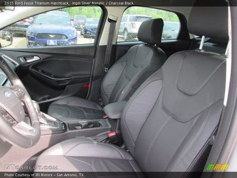 Ingot Silver Metallic / Charcoal Black 2015 Ford Focus Titanium Hatchback
