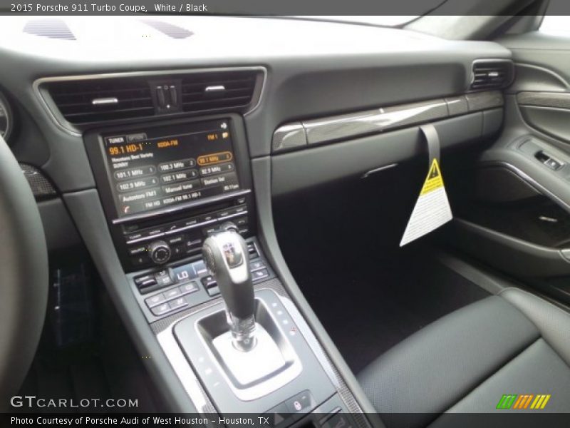 Controls of 2015 911 Turbo Coupe
