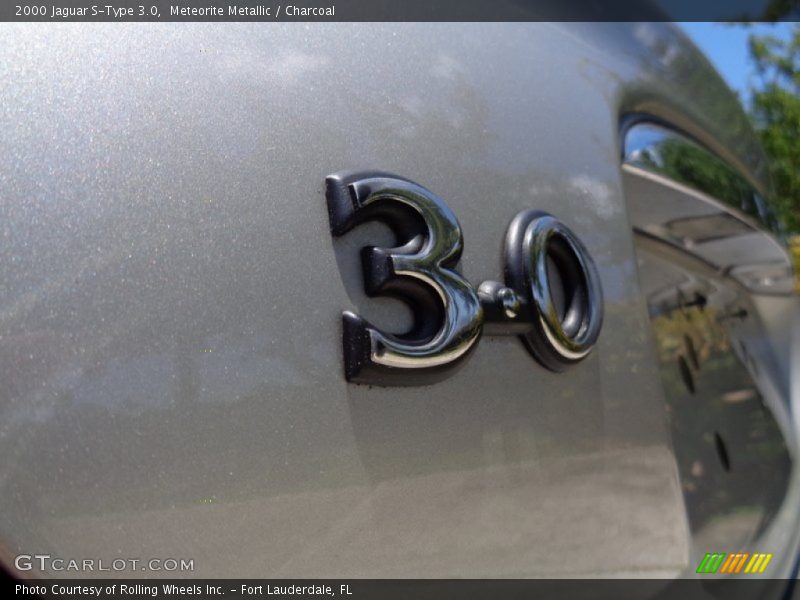 Meteorite Metallic / Charcoal 2000 Jaguar S-Type 3.0