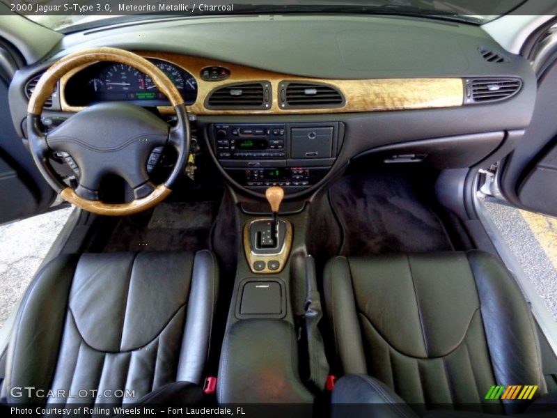  2000 S-Type 3.0 Charcoal Interior
