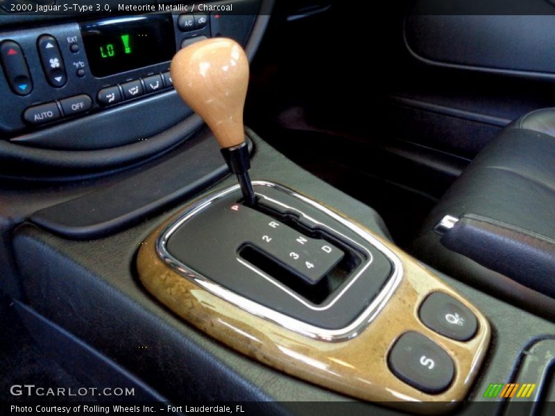  2000 S-Type 3.0 5 Speed Automatic Shifter