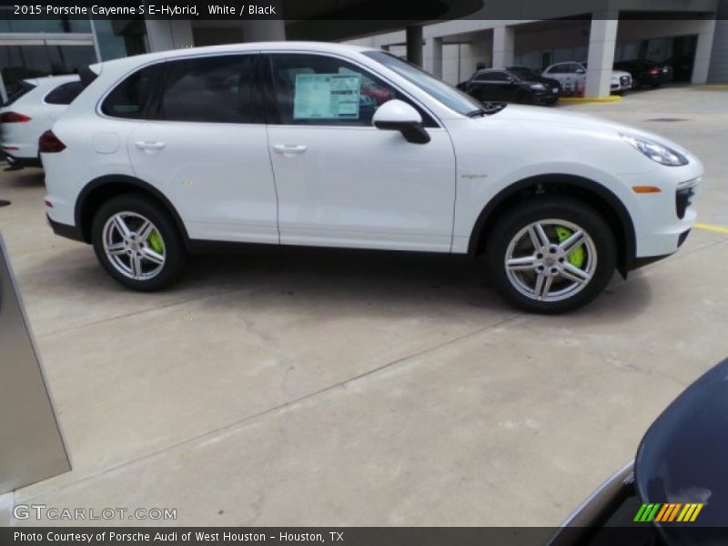 White / Black 2015 Porsche Cayenne S E-Hybrid