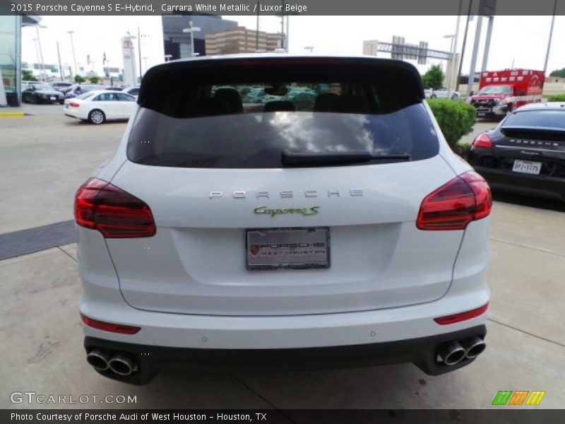 Carrara White Metallic / Luxor Beige 2015 Porsche Cayenne S E-Hybrid