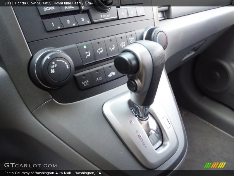 Royal Blue Pearl / Gray 2011 Honda CR-V SE 4WD