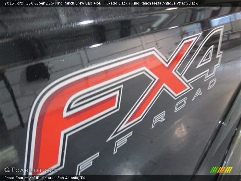 Tuxedo Black / King Ranch Mesa Antique Affect/Black 2015 Ford F250 Super Duty King Ranch Crew Cab 4x4