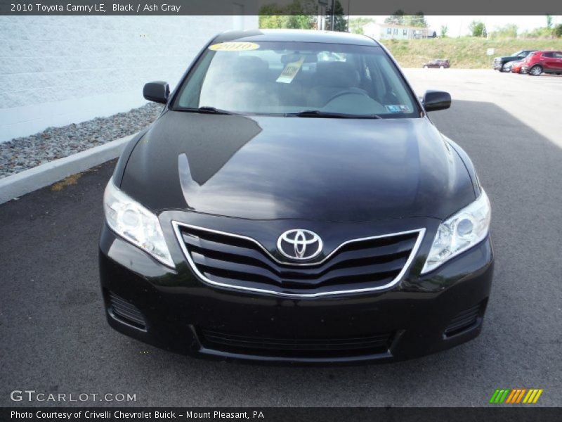 Black / Ash Gray 2010 Toyota Camry LE