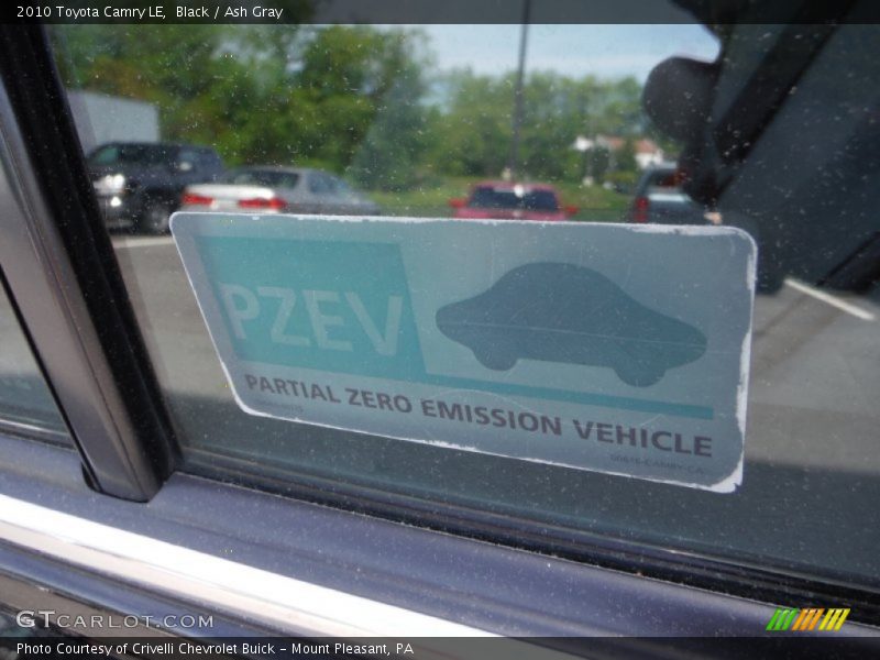 Black / Ash Gray 2010 Toyota Camry LE