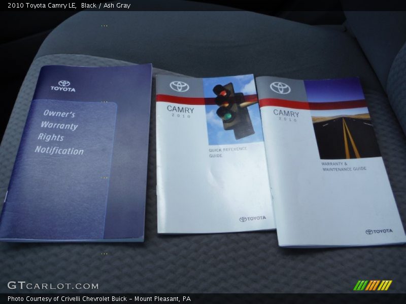 Black / Ash Gray 2010 Toyota Camry LE