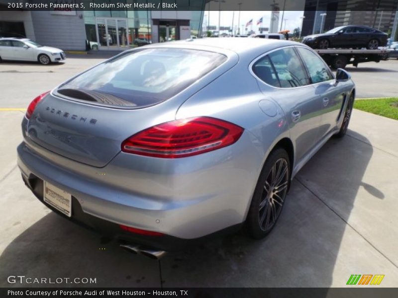Rhodium Silver Metallic / Black 2015 Porsche Panamera S