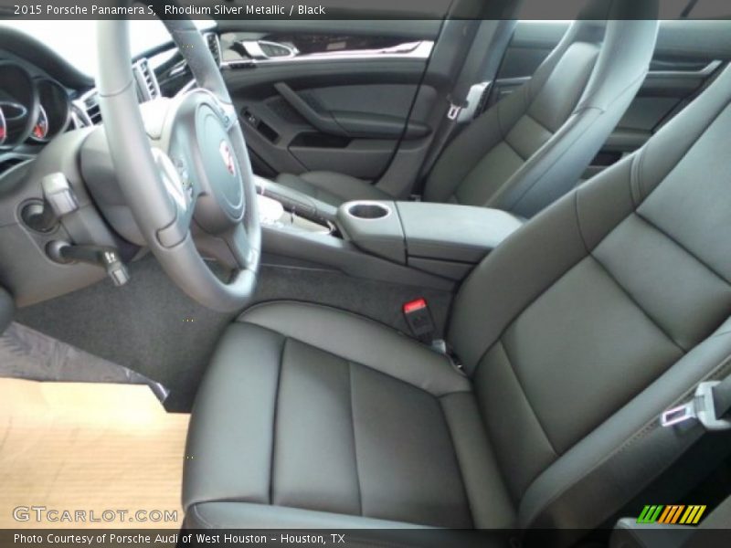 Front Seat of 2015 Panamera S