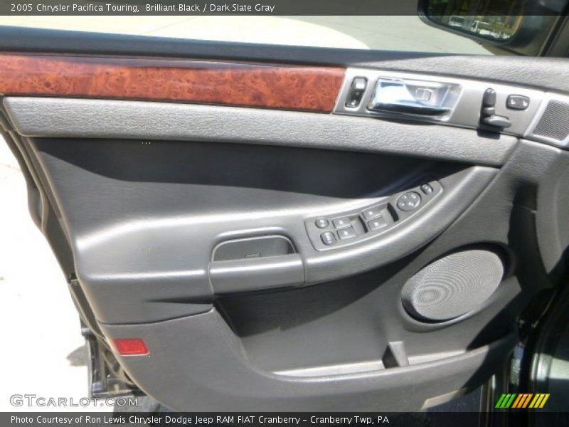 Brilliant Black / Dark Slate Gray 2005 Chrysler Pacifica Touring