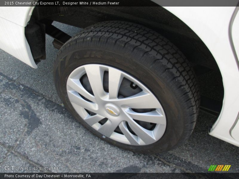 Designer White / Medium Pewter 2015 Chevrolet City Express LT