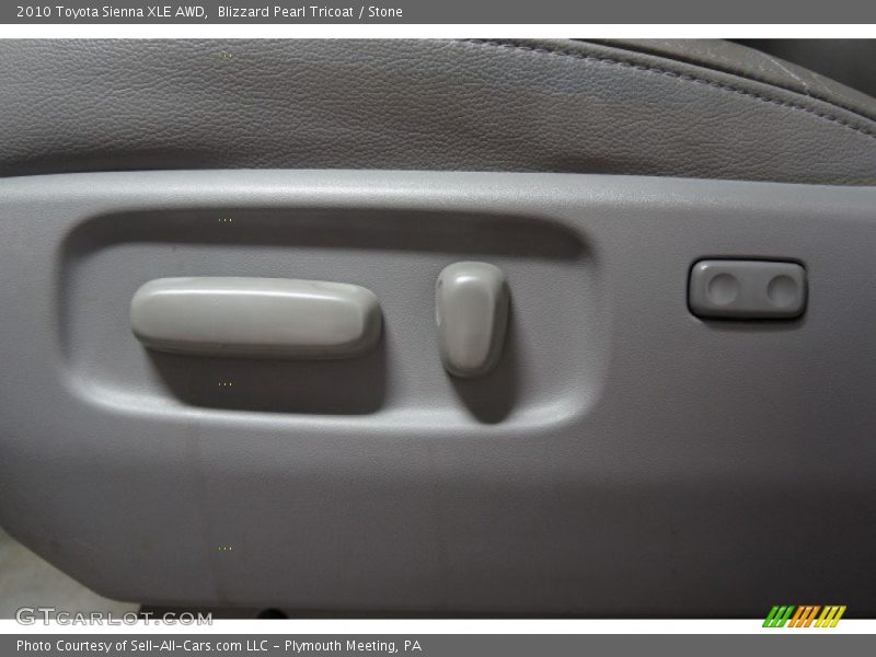 Blizzard Pearl Tricoat / Stone 2010 Toyota Sienna XLE AWD