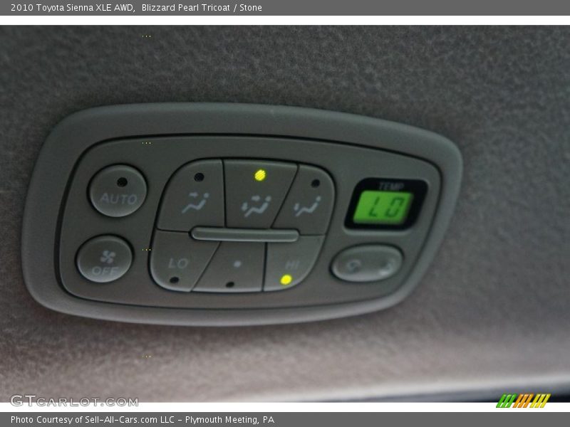 Blizzard Pearl Tricoat / Stone 2010 Toyota Sienna XLE AWD