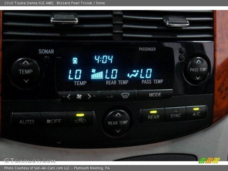 Blizzard Pearl Tricoat / Stone 2010 Toyota Sienna XLE AWD