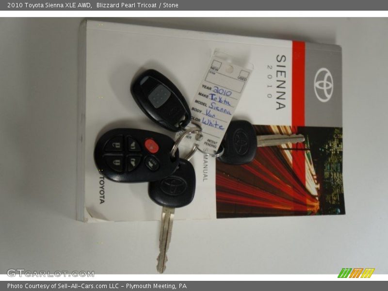 Blizzard Pearl Tricoat / Stone 2010 Toyota Sienna XLE AWD