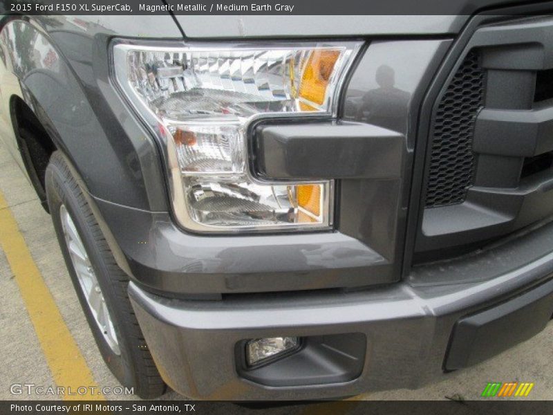 Magnetic Metallic / Medium Earth Gray 2015 Ford F150 XL SuperCab