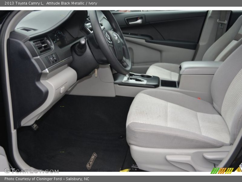 Attitude Black Metallic / Ivory 2013 Toyota Camry L