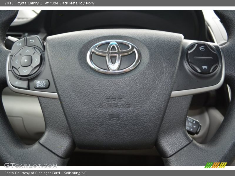 Attitude Black Metallic / Ivory 2013 Toyota Camry L