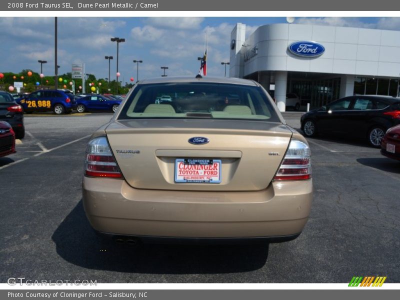 Dune Pearl Metallic / Camel 2008 Ford Taurus SEL