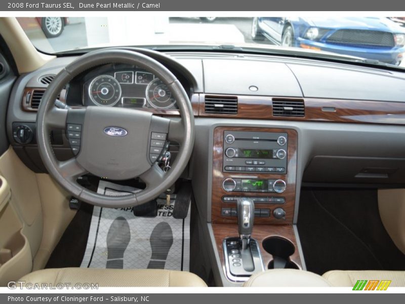 Dune Pearl Metallic / Camel 2008 Ford Taurus SEL