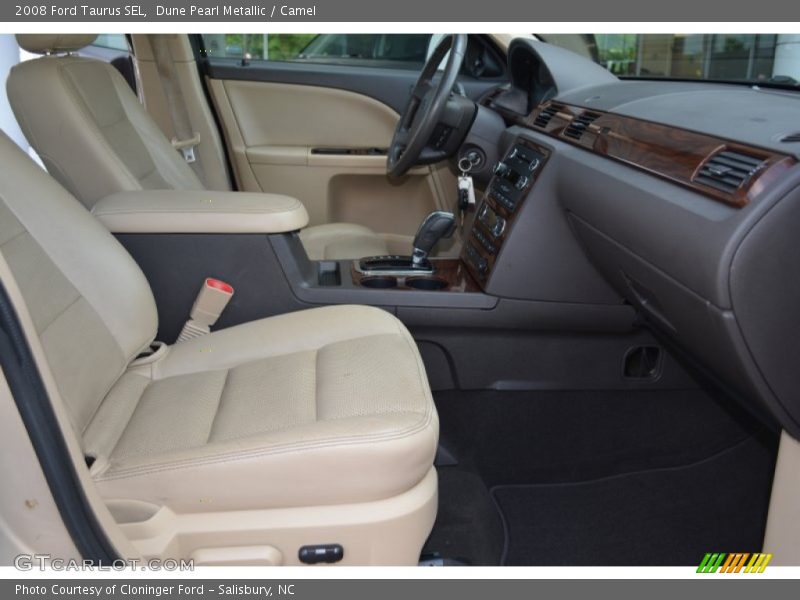 Dune Pearl Metallic / Camel 2008 Ford Taurus SEL