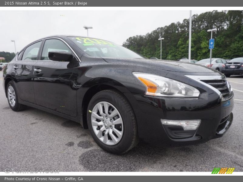 Super Black / Beige 2015 Nissan Altima 2.5 S