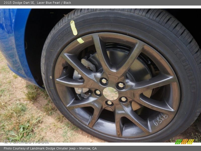 Laser Blue Pearl / Black 2015 Dodge Dart SE