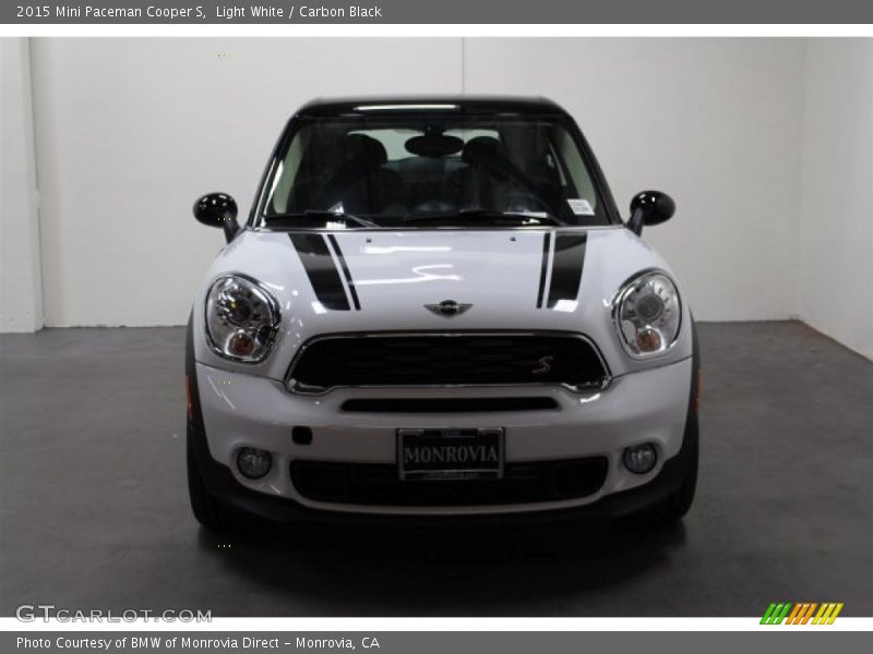 Light White / Carbon Black 2015 Mini Paceman Cooper S