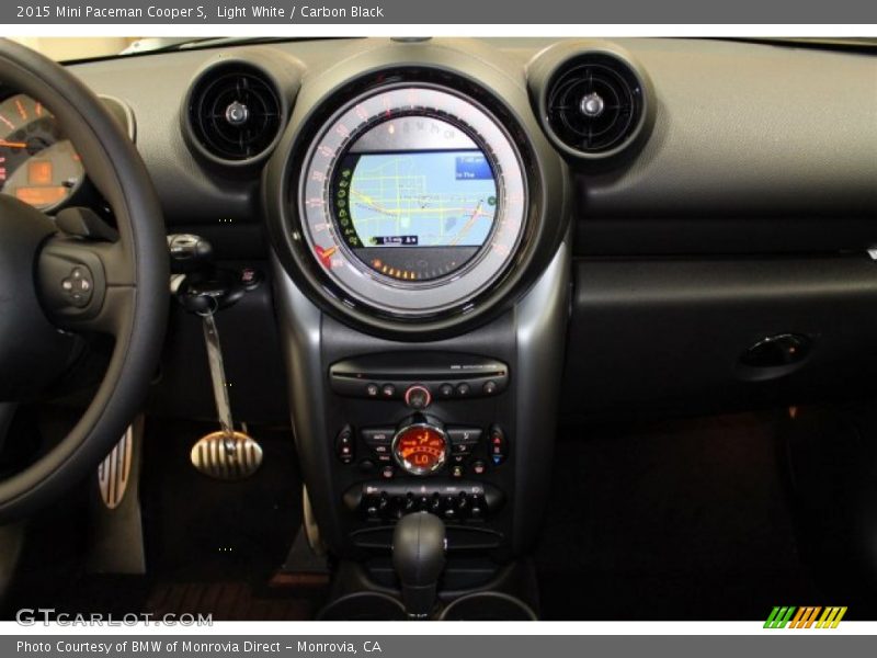 Light White / Carbon Black 2015 Mini Paceman Cooper S